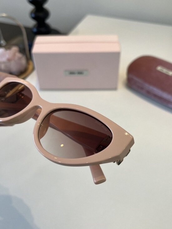 Miu Miu Pink Cat-Eye Sunglasses
